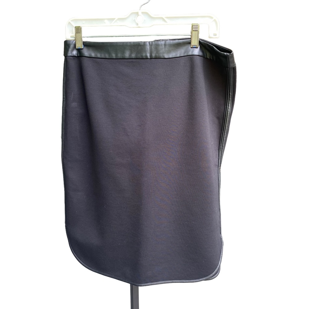 Loft Women’s Skirt with Leather Lining